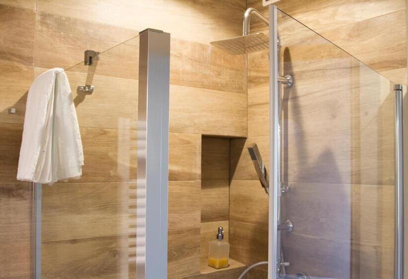 غرفة قياسية رباعية, Villa Di Cazzano  Bioluxury Living