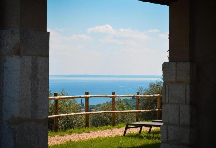 Апартаменты 1 Спальня Нижний Этаж, Cascina Varini