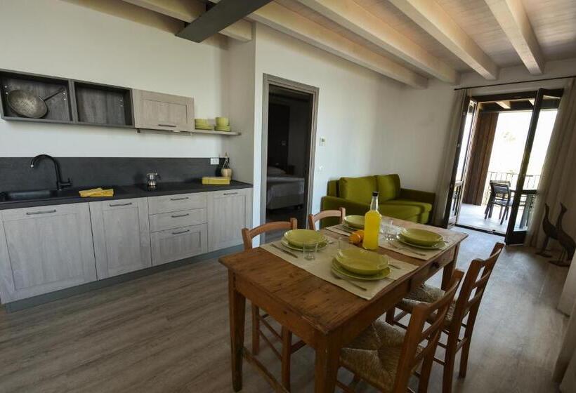 Апартаменты 1 Спальня с Балконом, Cascina Varini