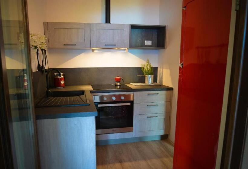 Апартаменты 2 Спальни с Террасой, Cascina Varini