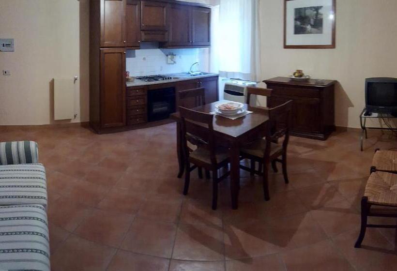 דירת שלושה חדרים, Terre Regionali Toscane