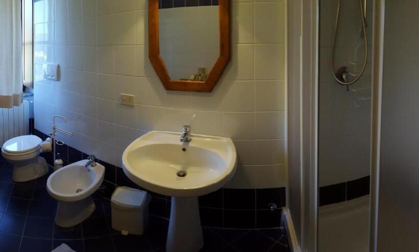 דירת שלושה חדרים, Terre Regionali Toscane