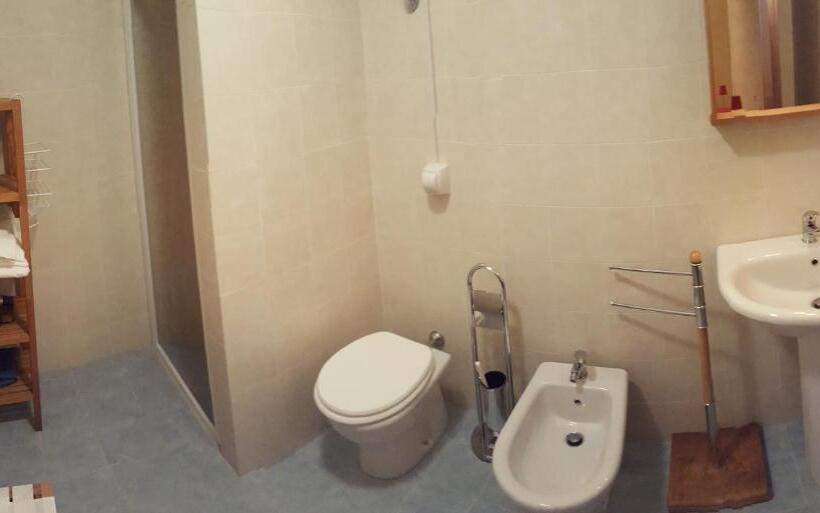 חדר סטנדרט לארבעה, Terre Regionali Toscane