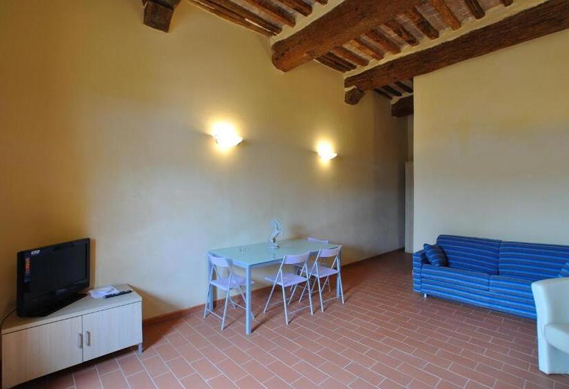 חדר סטנדרט לארבעה, Terre Regionali Toscane