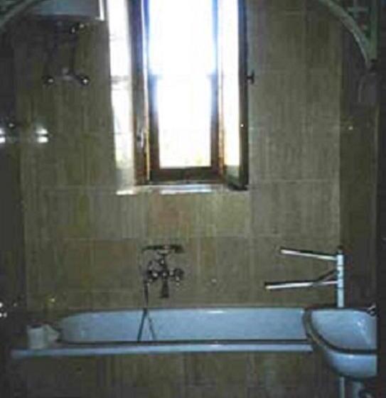 דירת חדר, Terre Regionali Toscane