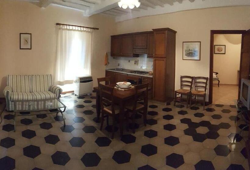 דירת שני חדרים, Terre Regionali Toscane