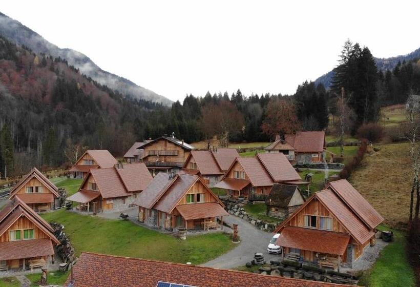 شقة غرفتين, Dolomiti Village