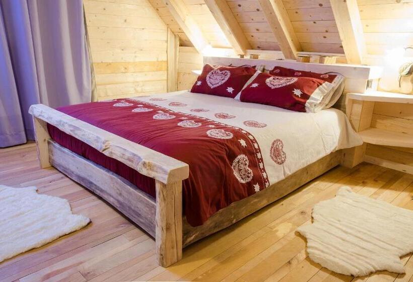 شقة غرفتين, Dolomiti Village