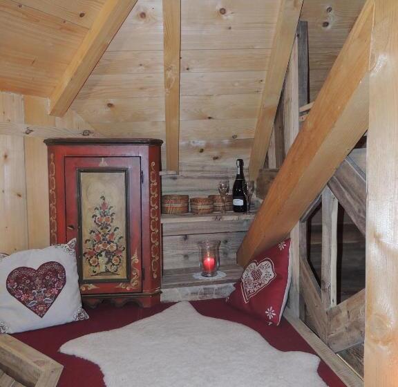 إستديو عائلى, Dolomiti Village