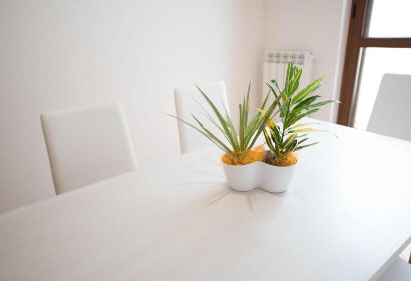 إستوديو قياسى, Residence Orso Bianco