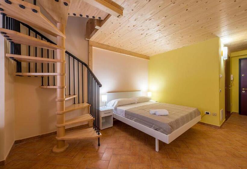 إستديو عائلى, Residence Orso Bianco