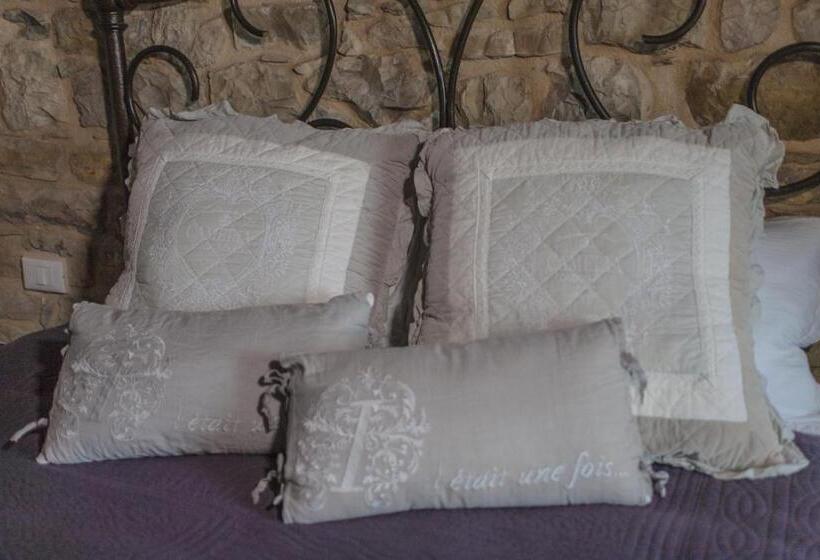 스탠다드 룸 킹사이즈 침대, Borgo Di Vezzano