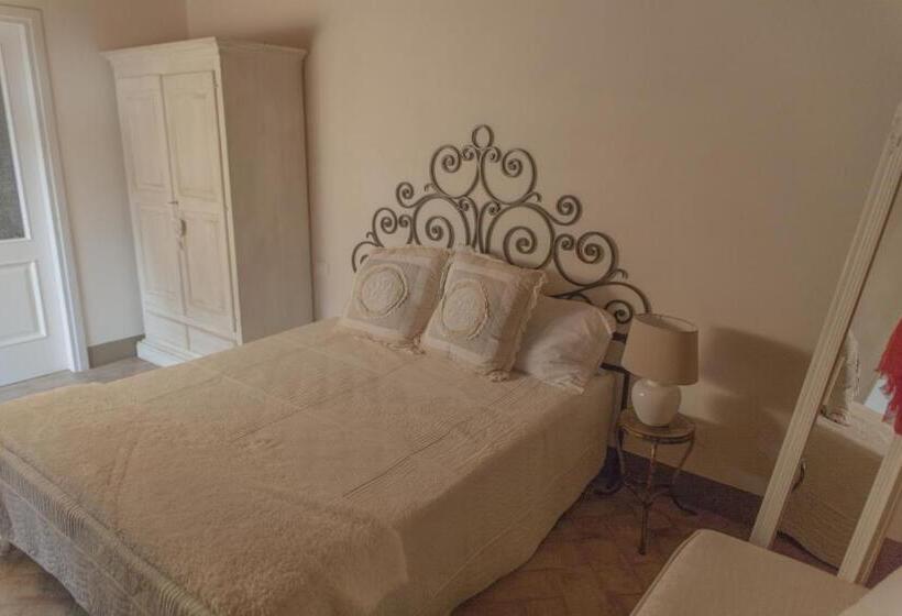 Номер Стандарт Вид на Сад, Borgo Di Vezzano