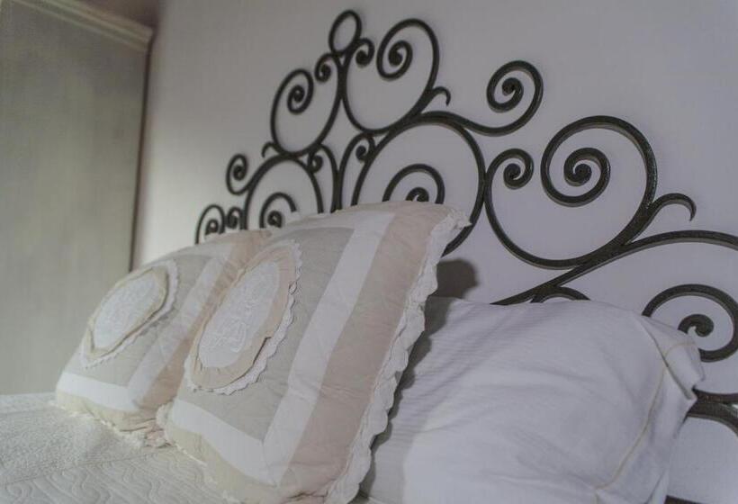 스탠다드 룸 가든 전망, Borgo Di Vezzano