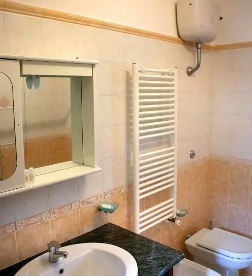 اتاق خانوادگی, Il Raduno