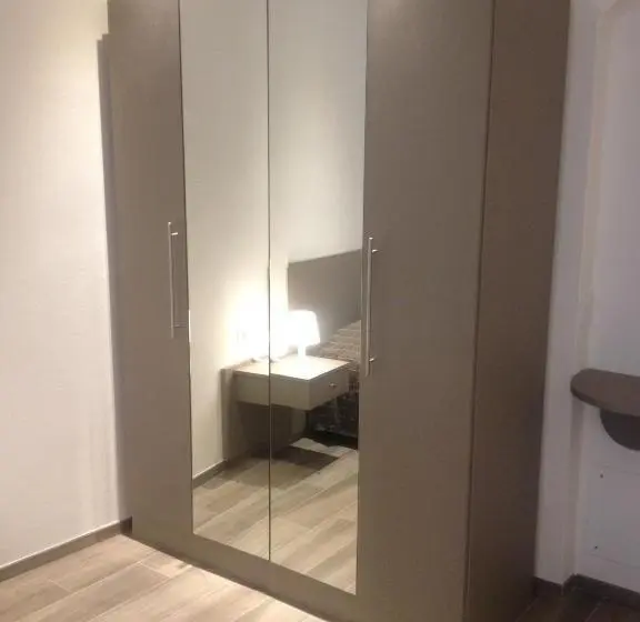 バルコニー付き１ベッドルームアパートメント, Residence Fanny