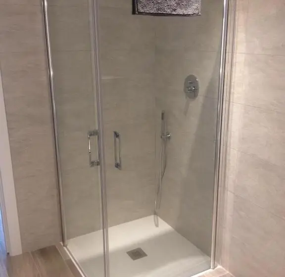 バルコニー付き１ベッドルームアパートメント, Residence Fanny