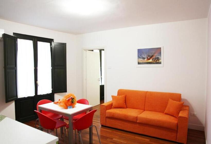 Апартаменты 1 Спальня с Балконом, Rta Palazzo Judica