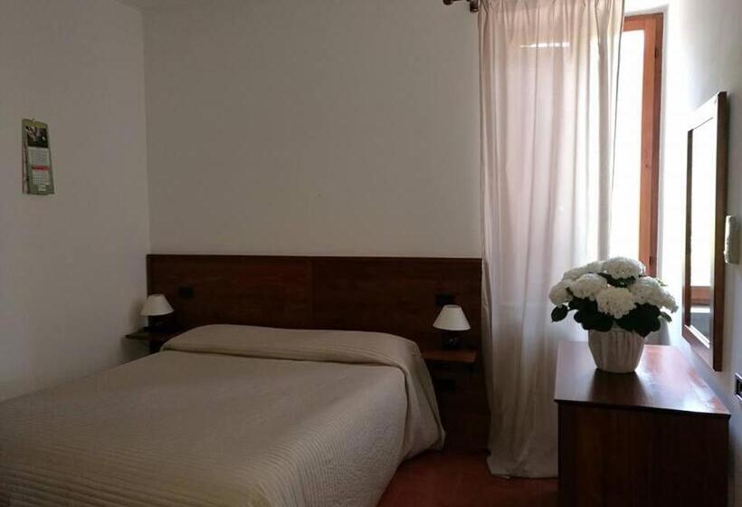 חדר סטנדרט לארבעה, Agriturismo Etico Le Grazie