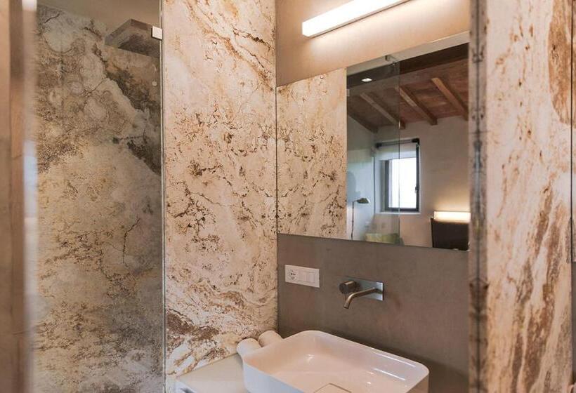 디럭스 스튜디오, Torre Di Baratti Bio Resort