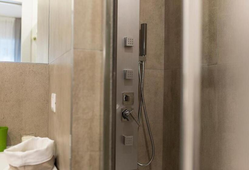 标准间, Frammenti