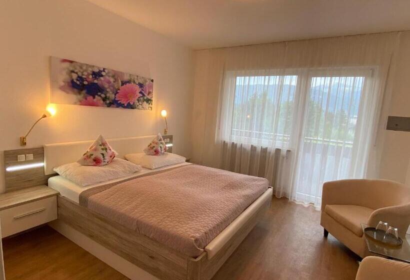 标准间带阳台, Garni Vinea Montis