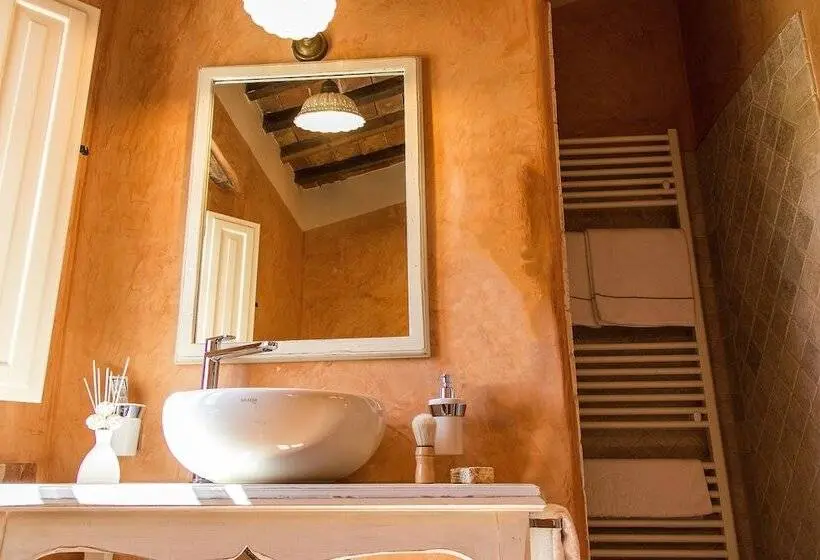 スタンダードルーム, Locanda Dell'aioncino