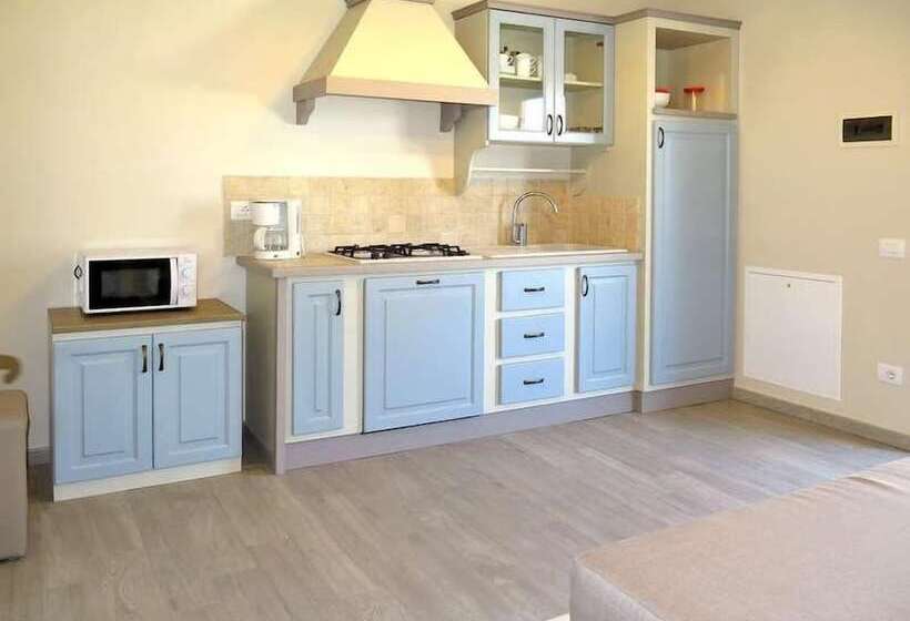 Апартаменты 2 Спальни, Borgo Felciaione