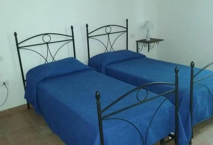 ガーデンビューデラックスルーム, Agriturismo Santu Marcialis