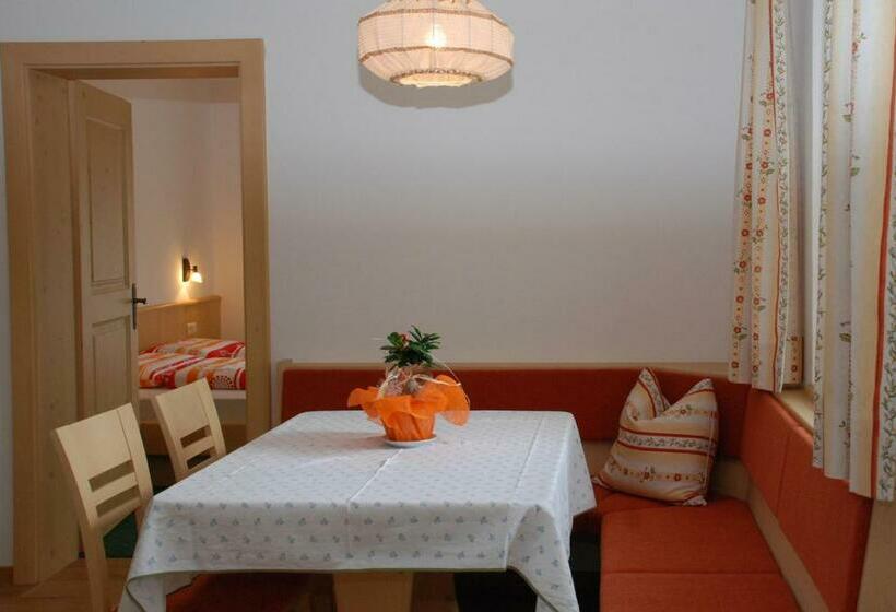 침실 1개 아파트, Binterhof