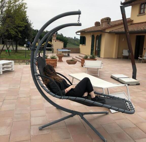 شقة غرفة واحدة, Podere Ghiole