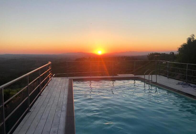 شقة غرفة واحدة, Podere Ghiole