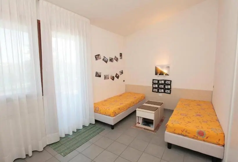 Huoneisto 2 Makuuhuonetta, Residence Citta Ideale