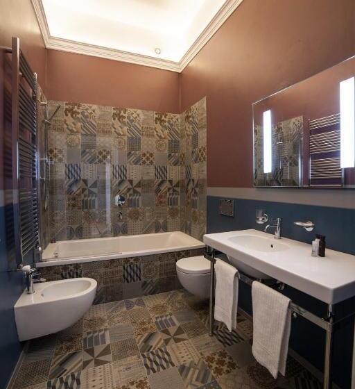 带1个卧室的带阳台的公寓, Venegoni Maison De Charme