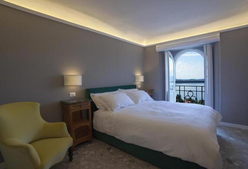 带1个卧室的顶楼公寓, Venegoni Maison De Charme