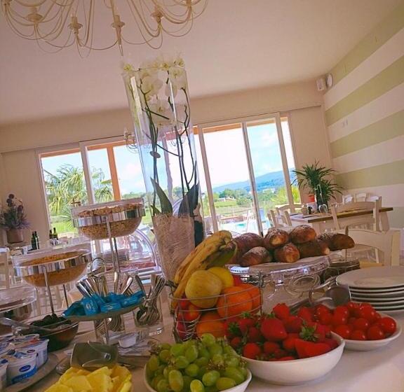 标准间, Locanda Corte Montioni