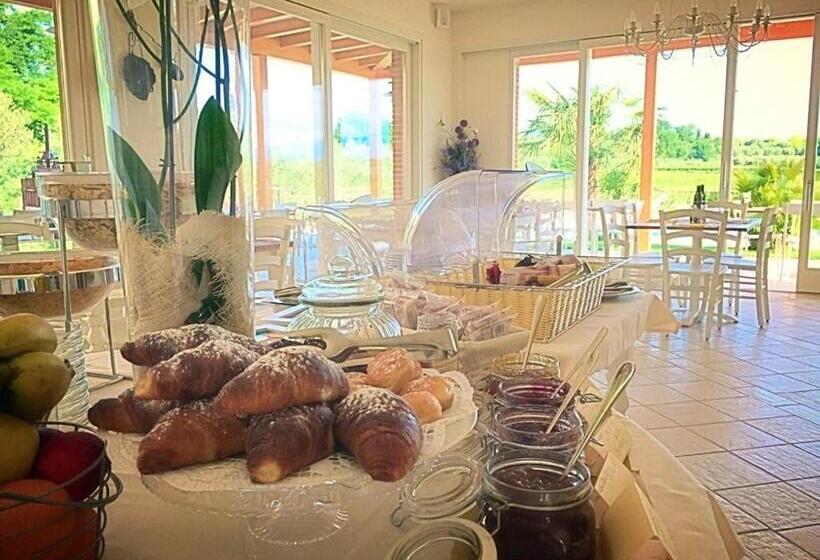 四人标准间, Locanda Corte Montioni