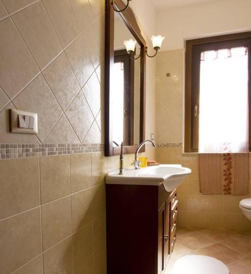 غرفة قياسية ثلاثية, Bioagriturismo La Quercia