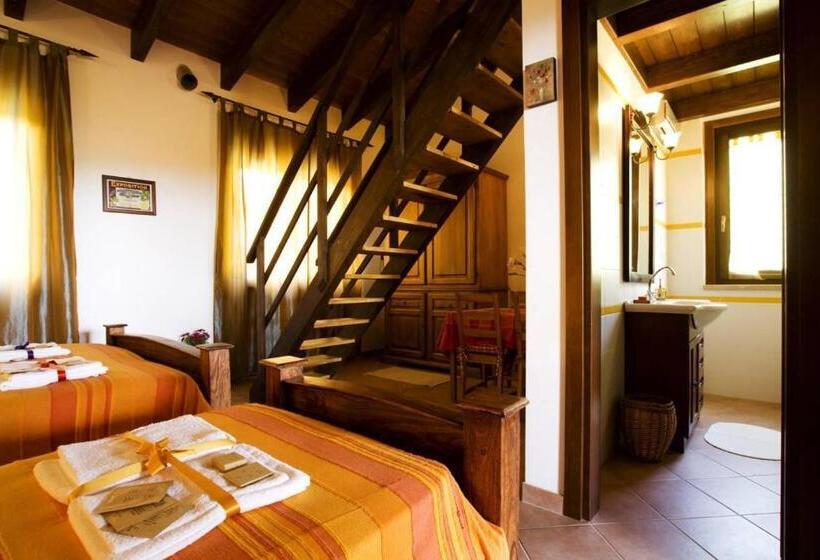 غرفة قياسية رباعية, Bioagriturismo La Quercia