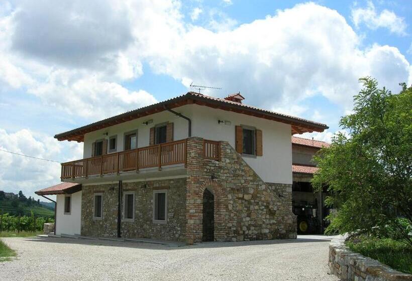 Pokój Czteroosobowy Standard, Borgo Dei Sapori