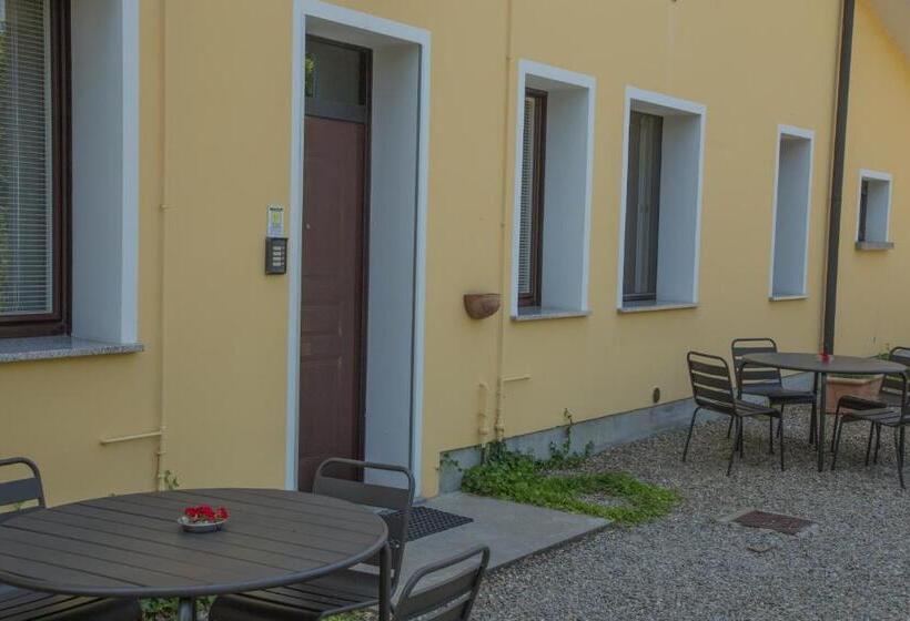 إستوديو قياسى, Agriturismo Il Brugnolo