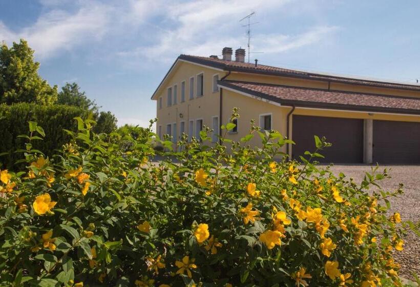 إستوديو ديلوكس, Agriturismo Il Brugnolo