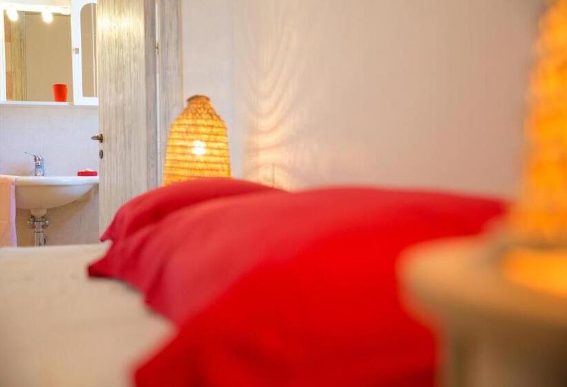 חדר סטנדרט נוף לגינה, Agriturismo La Palascìa Masseria Agreste