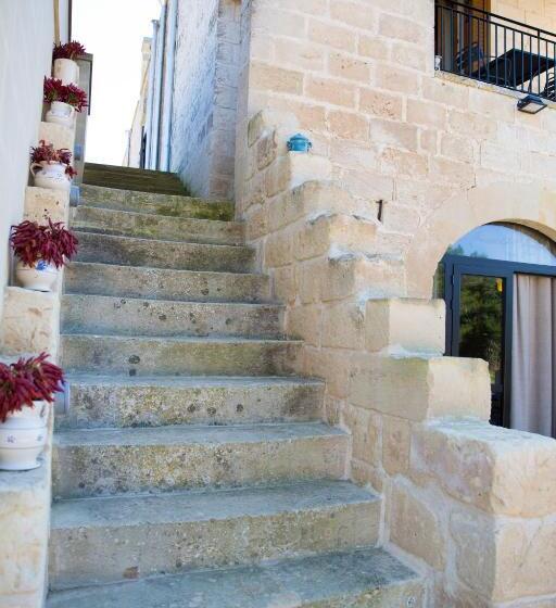 סוויטה עם מרפסת, Agriturismo La Palascìa Masseria Agreste