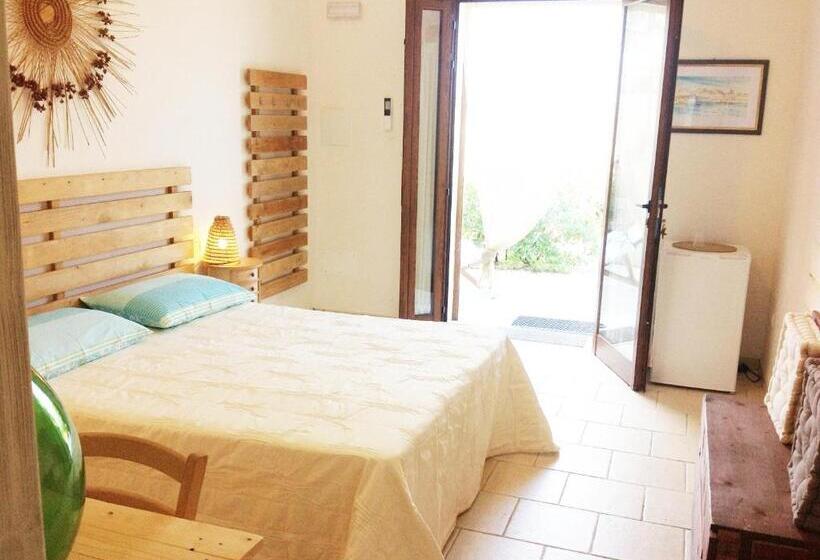 חדר סטנדרט מותאם לאדם עם מוגבלויות, Agriturismo La Palascìa Masseria Agreste