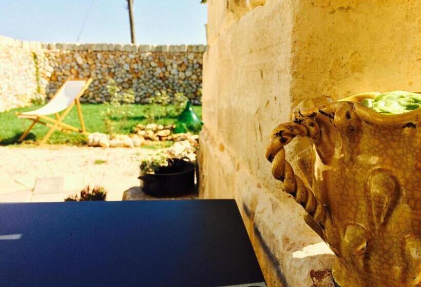 חדר אקונומי, Agriturismo La Palascìa Masseria Agreste