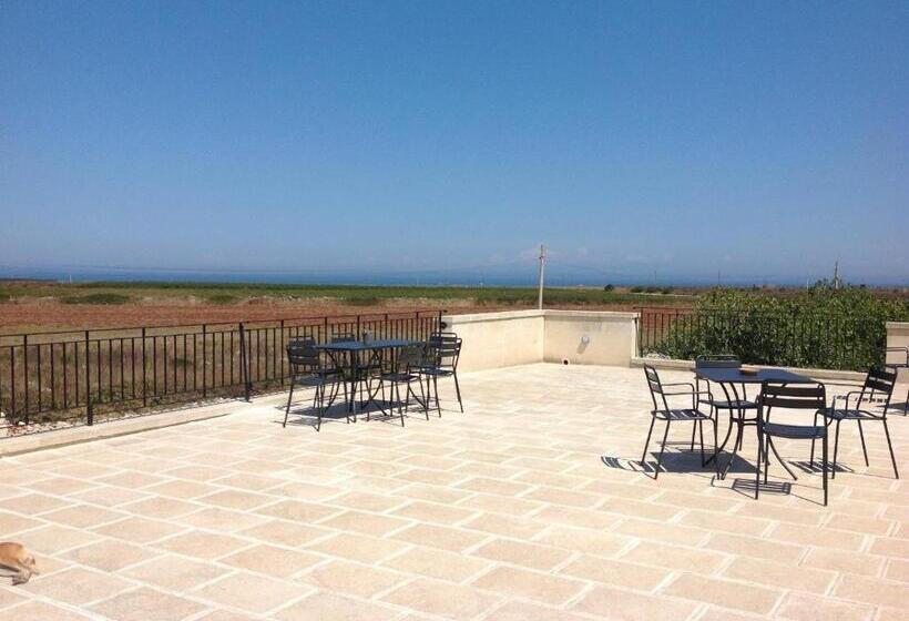 סוויטה נוף לים, Agriturismo La Palascìa Masseria Agreste