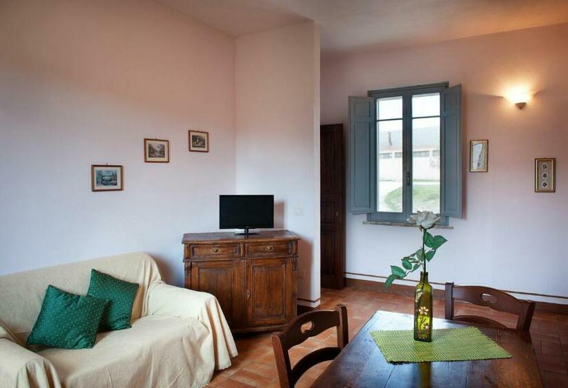 شقة غرفة واحدة, Tenuta San Felice