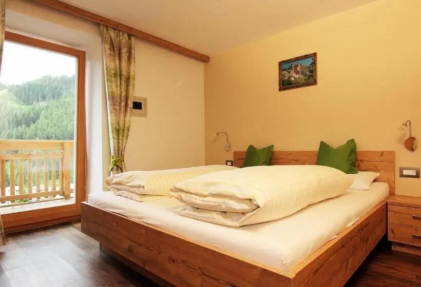 Standard-studio, Villa Hilde