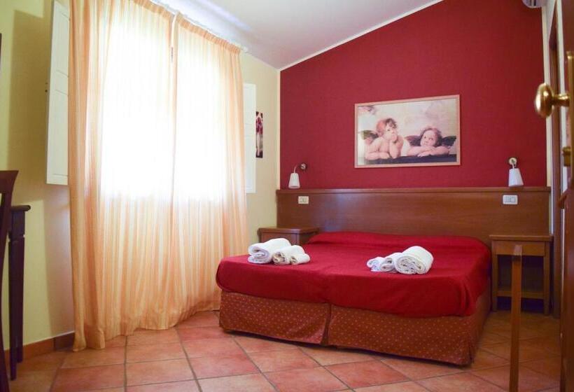 اتاق استاندارد, Agrilao